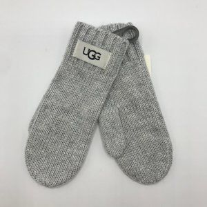 NWT! UGG Kid's Wool Blend Knit Mittens Light Grey 4-6 Yr